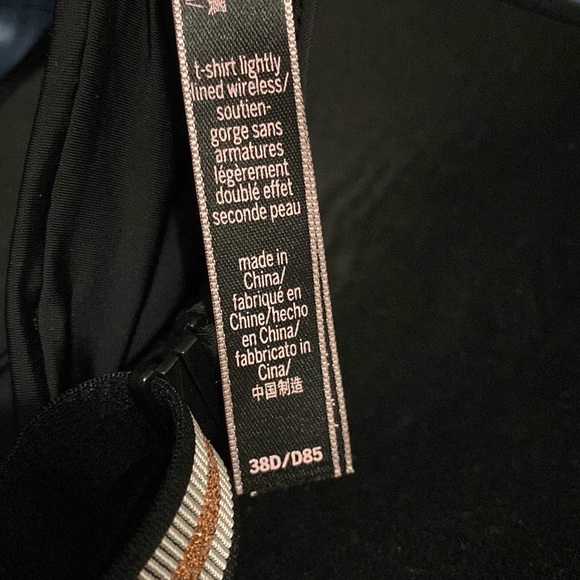 Victoria’s Secret bra - Picture 3 of 5